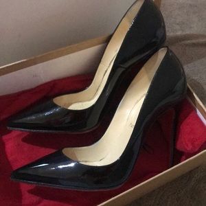 Christian Louboutin So Kate 120